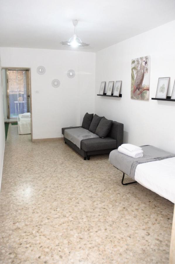 Enry'S House Apartment Бари Екстериор снимка